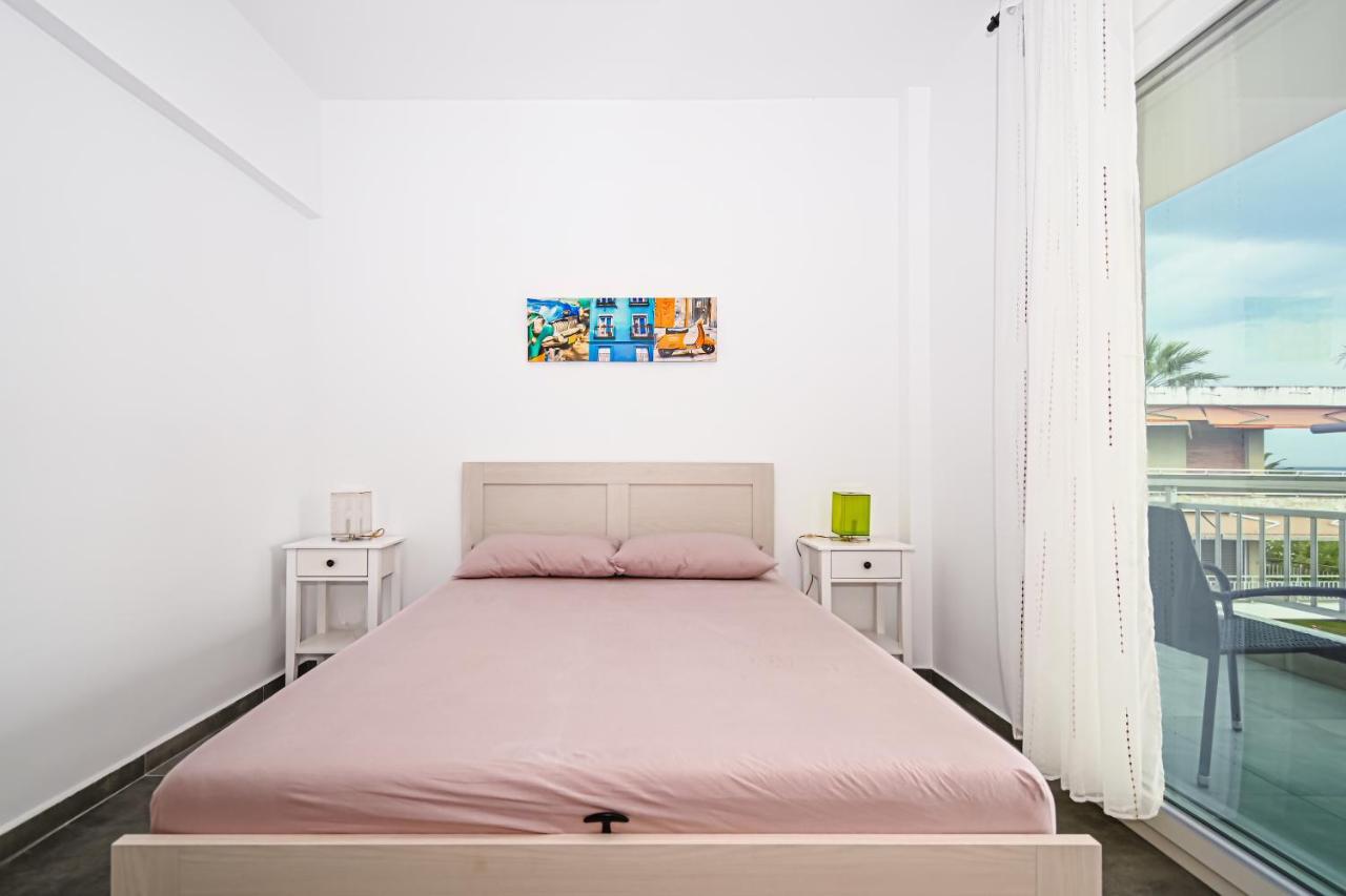 E & D Family Apartment By The Sea Kalyves Polygyrou Exteriör bild